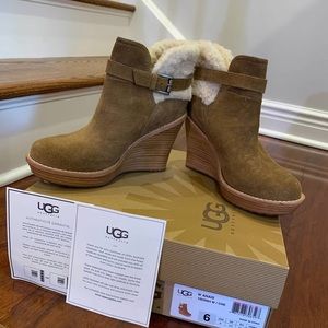 UGG chestnut brown wedge anais boots womens US 6